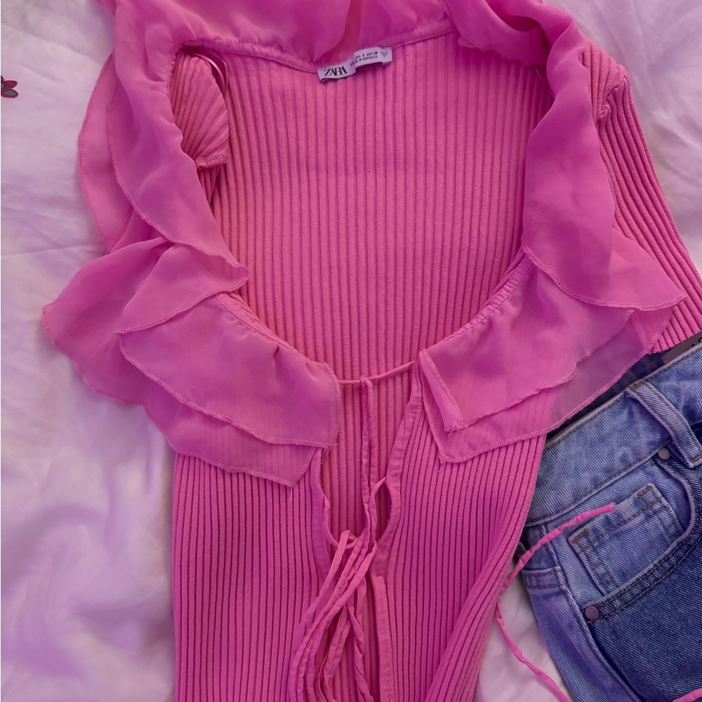 Zara Pink Ruffled Top - Picture 2 of 4